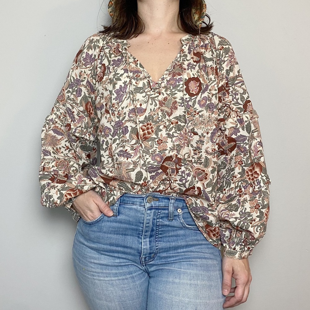 Love The Label Botanical Printed Peasant Top